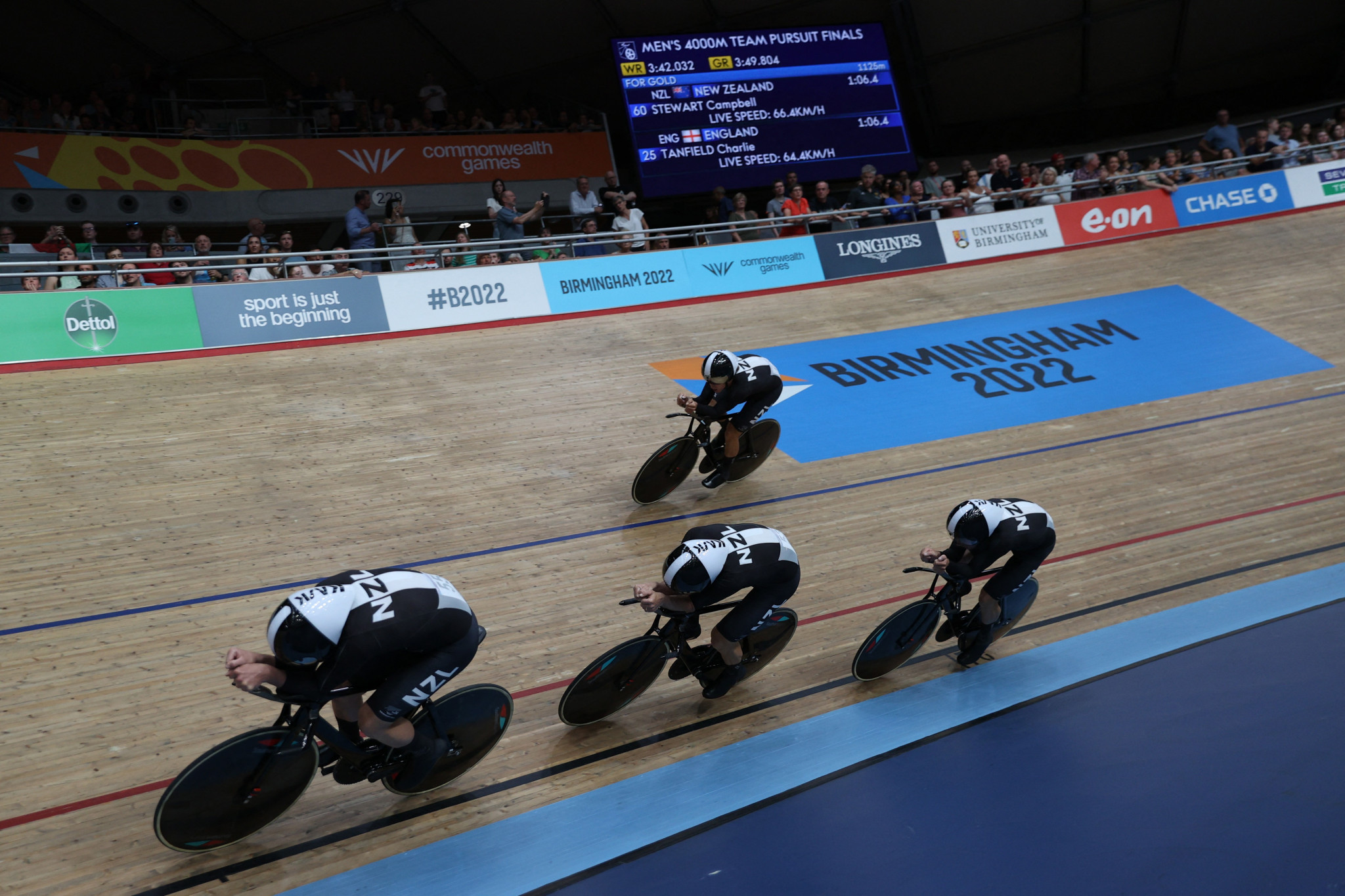 New Zealand's track cyclists won 13 out of the country's total 49 medals at Birmingham 2022 ©Getty Images