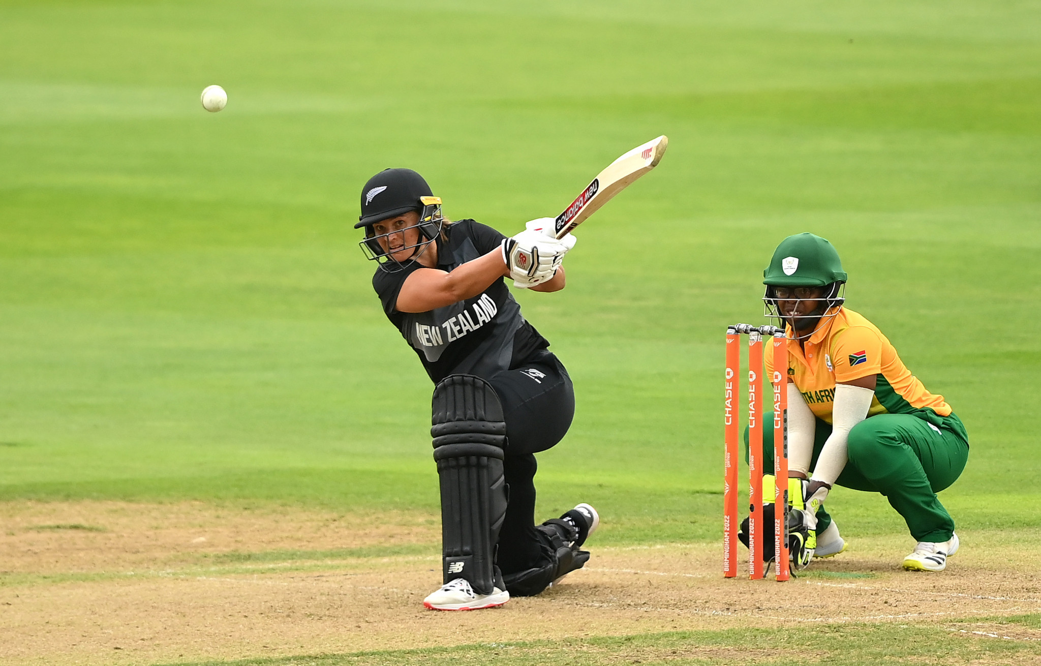 Suzie Bates hit an unbeaten 91 in New Zealand's win over South Africa ©Getty Images