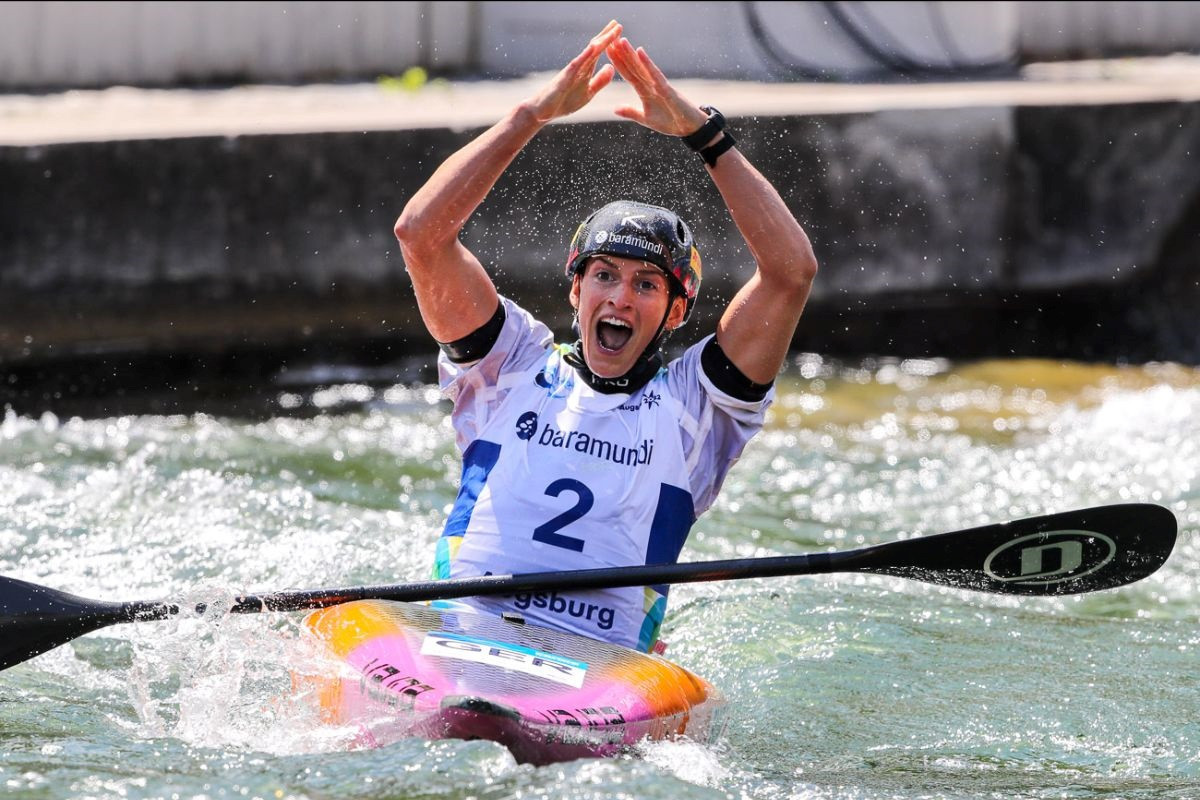 Ricarda Funk coped with the pressure as she won the women's K1 title on her home course ©ICF