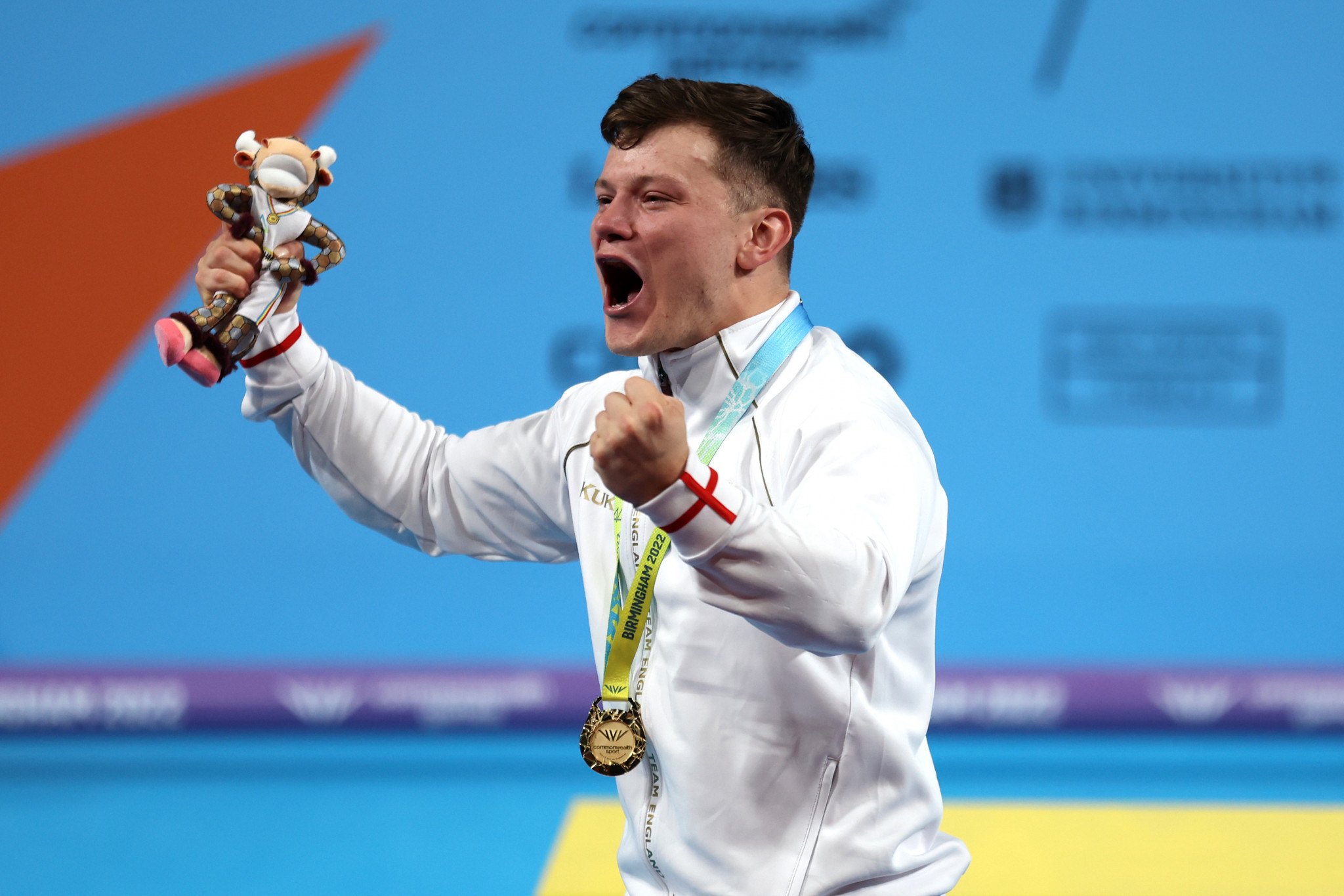 England's Chris Murray held on to take gold in the men's 81kg division ©Getty Images