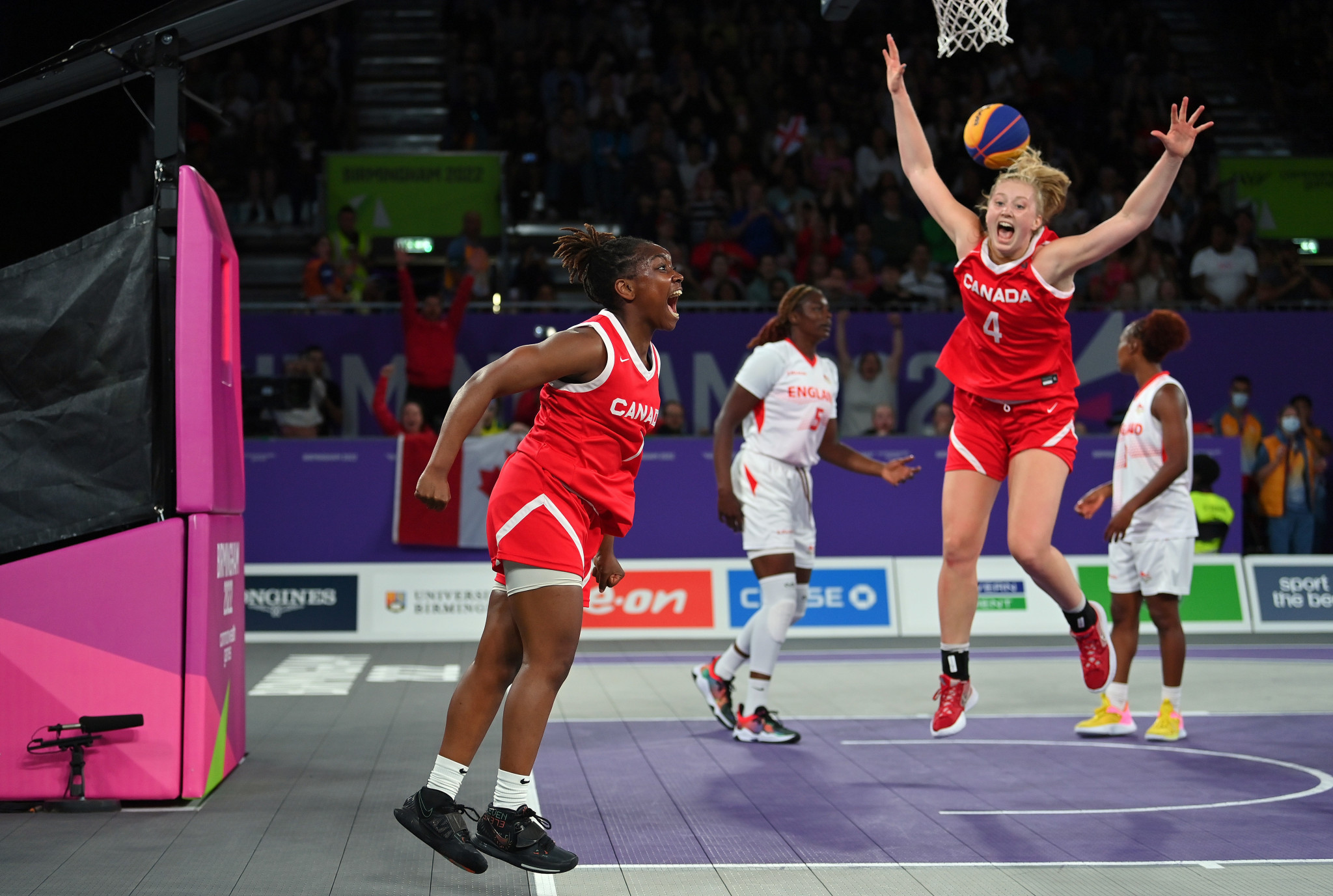 Canada celebrate after a buzzer-beater helped them edge England to win women's 3x3 basketball gold ©Getty Images