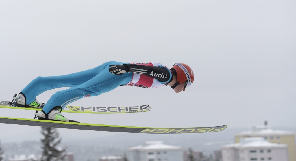 Manuel Faißt won the ski jumping but drifted away during the cross-country