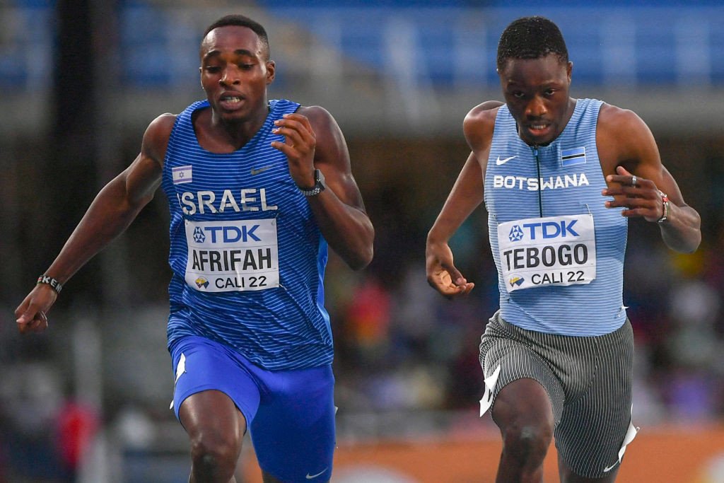 Israel's Blessing Akawasi Afrifah beat Letsile Tebogo of Botswana to world under-20 200m gold ©Getty Images