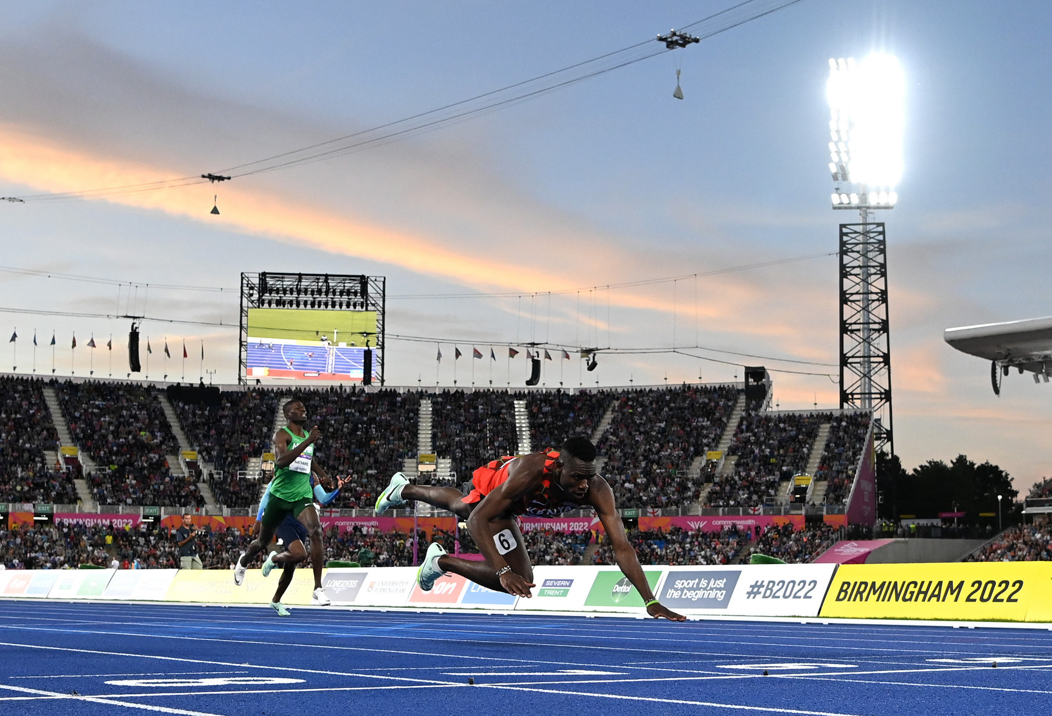 Wiseman Were Mukhobe of Kenya dived for the line in the men's 400m hurdles, but could not claim bronze ©Getty Images