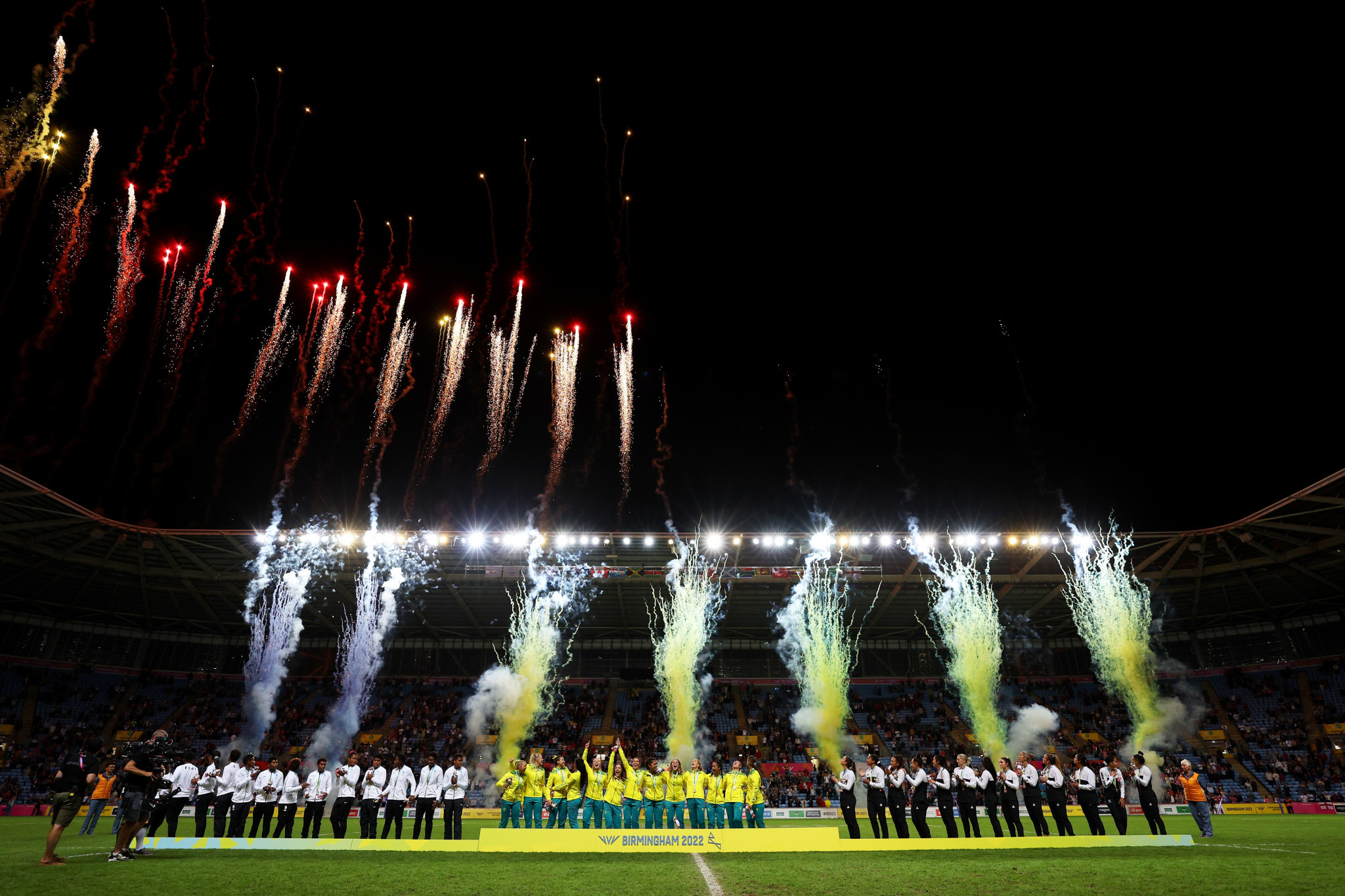 Fireworks helped create an electric atmosphere for the rugby sevens competitions at the Coventry Stadium ©Getty Images