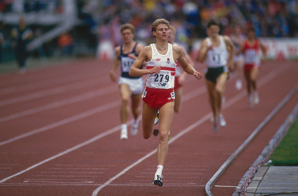 England's Steve Cram wins the 800m at the 1986 Commonwealth Games in Edinburgh, which were severely affected by a political boycott involving many African nations ©Getty Images