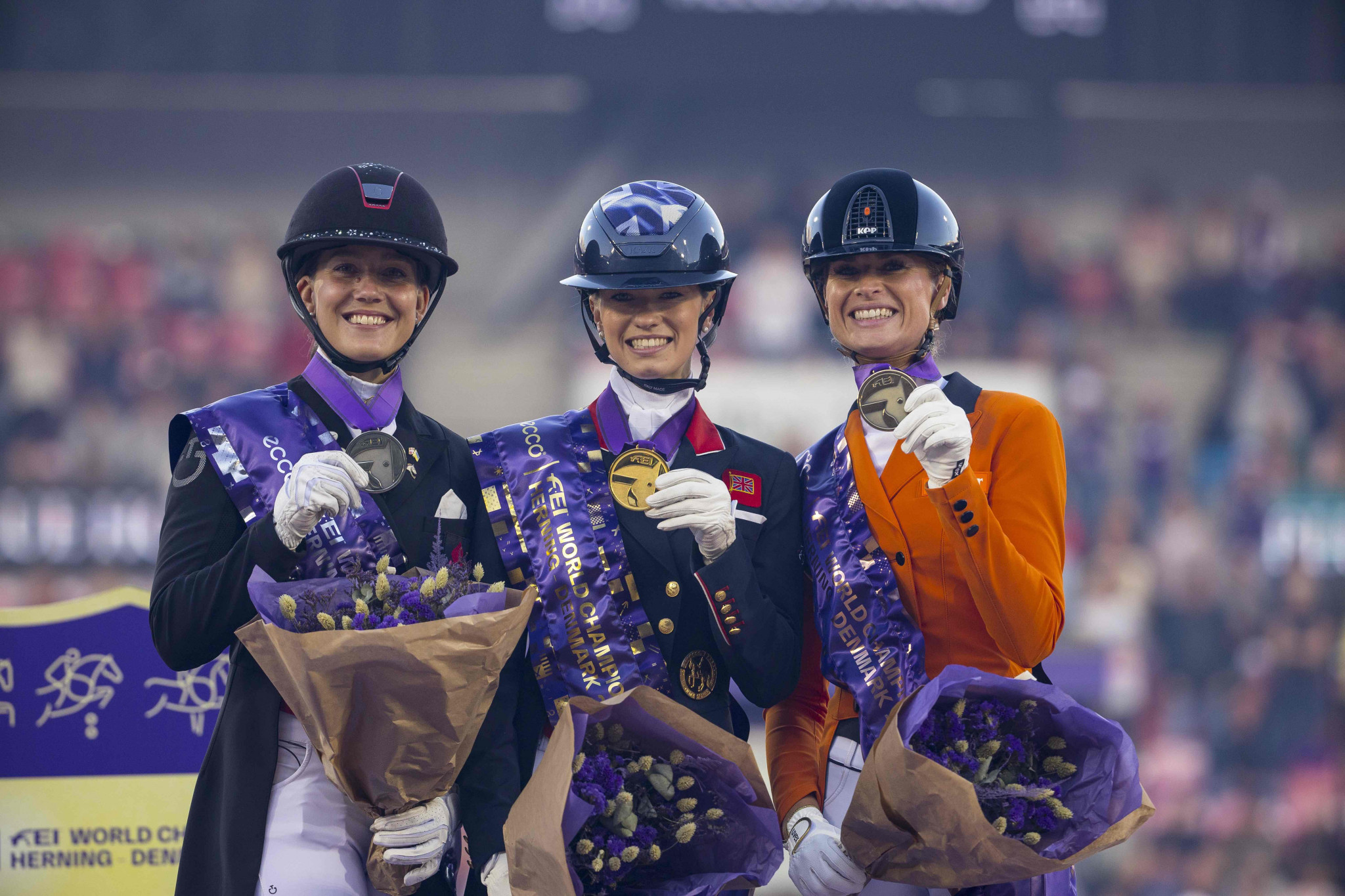 Charlotte Fry and Glamourdale won gold in the Grand Prix special at the FEI World Championships in Herning ©FEI/Leanjo de Koster