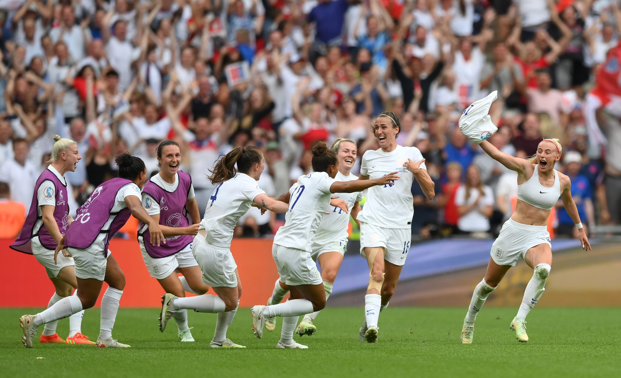 Chloe Kelly's iconic celebration after scoring the winner in the Women's Euro final against Germany is considered empowering ©Getty Images