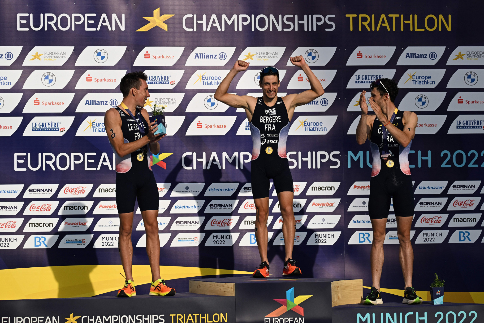 France claimed a podium sweep in the men's triathlon at the European Championships ©Getty Images