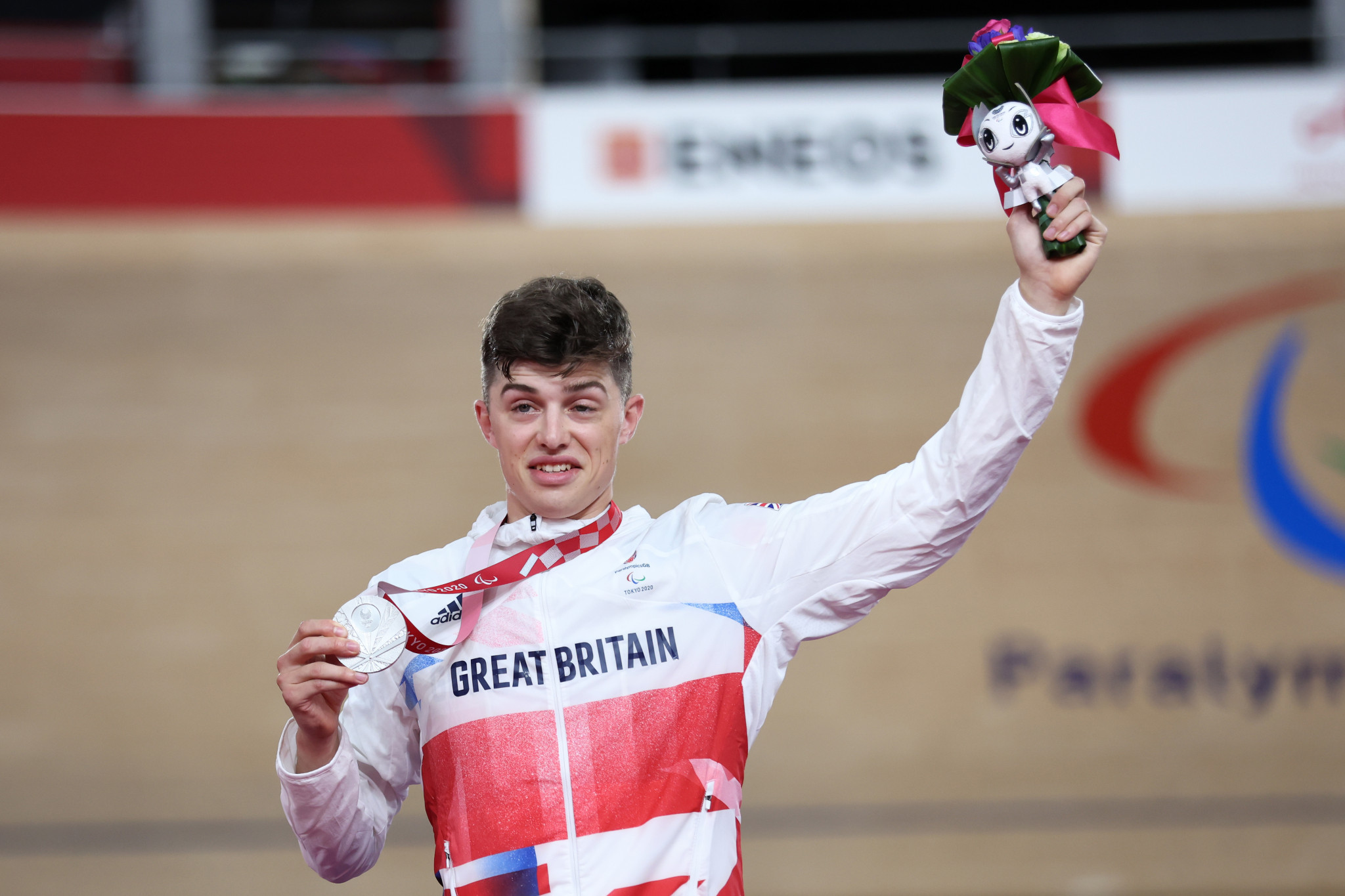 Britain's Finlay Graham was the fastest in the C3 road race and grabbed gold in 1:49.31 ©Getty Images