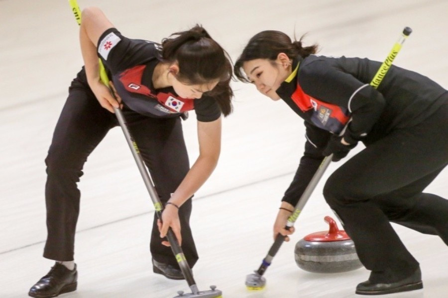 South Korea win again to remain undefeated in the women's competition ©WCF/Richard Gray
