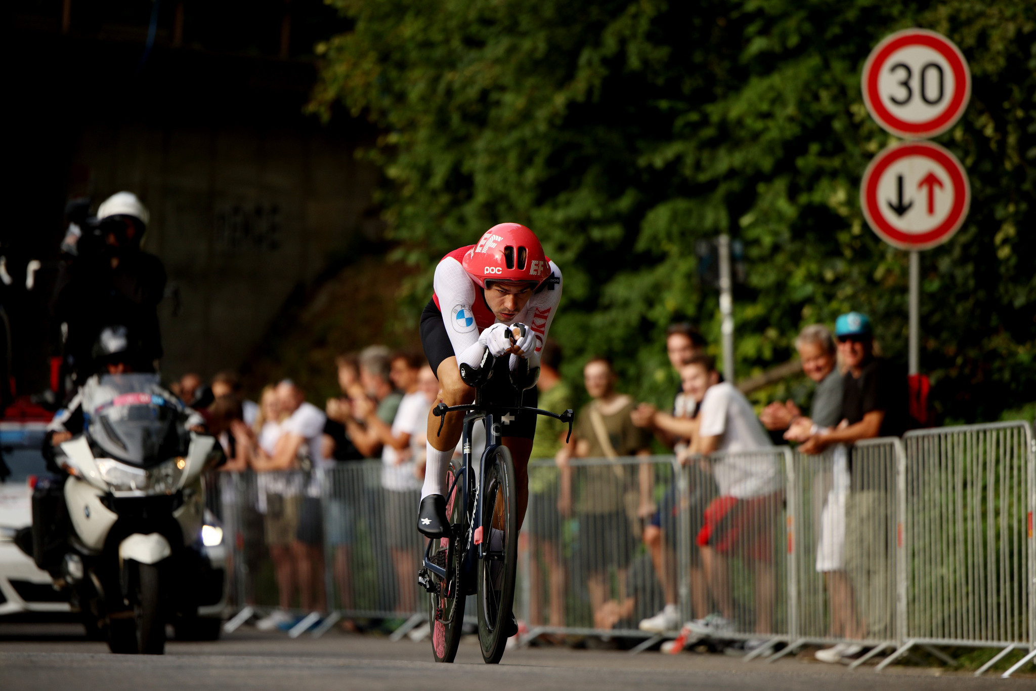 Bissegger and Reusser clinch Swiss time trial double at Munich 2022 European Championships