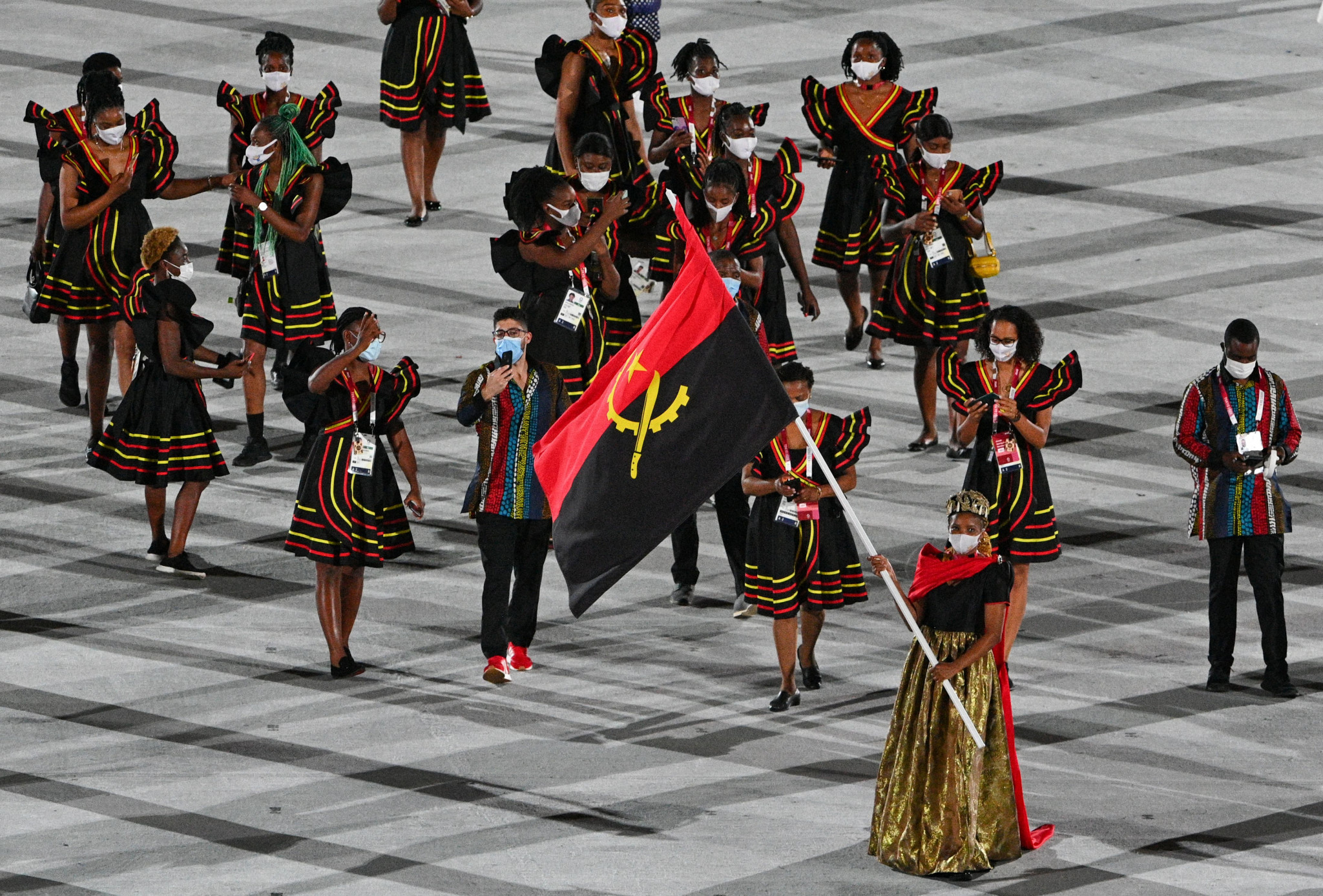 Angolan Olympic Committee stages strategy meeting with national members