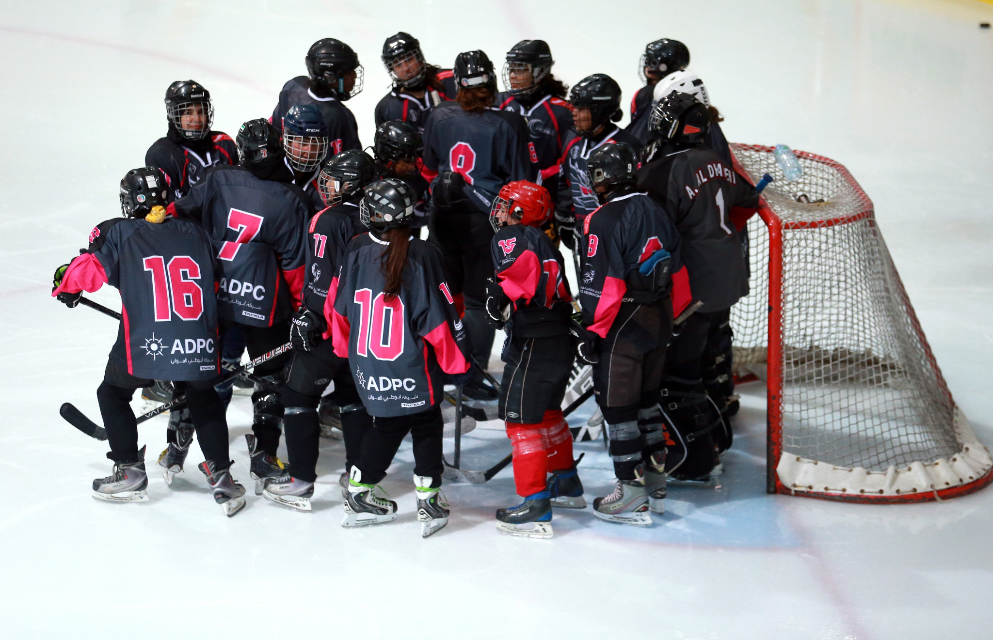 There are approximately 80 women playing ice hockey in the UAE ©Getty Images