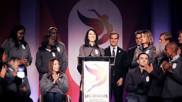 Lewis and Agassi lead 53-strong list of Los Angeles 2024 Athletes' Advisory Commission members