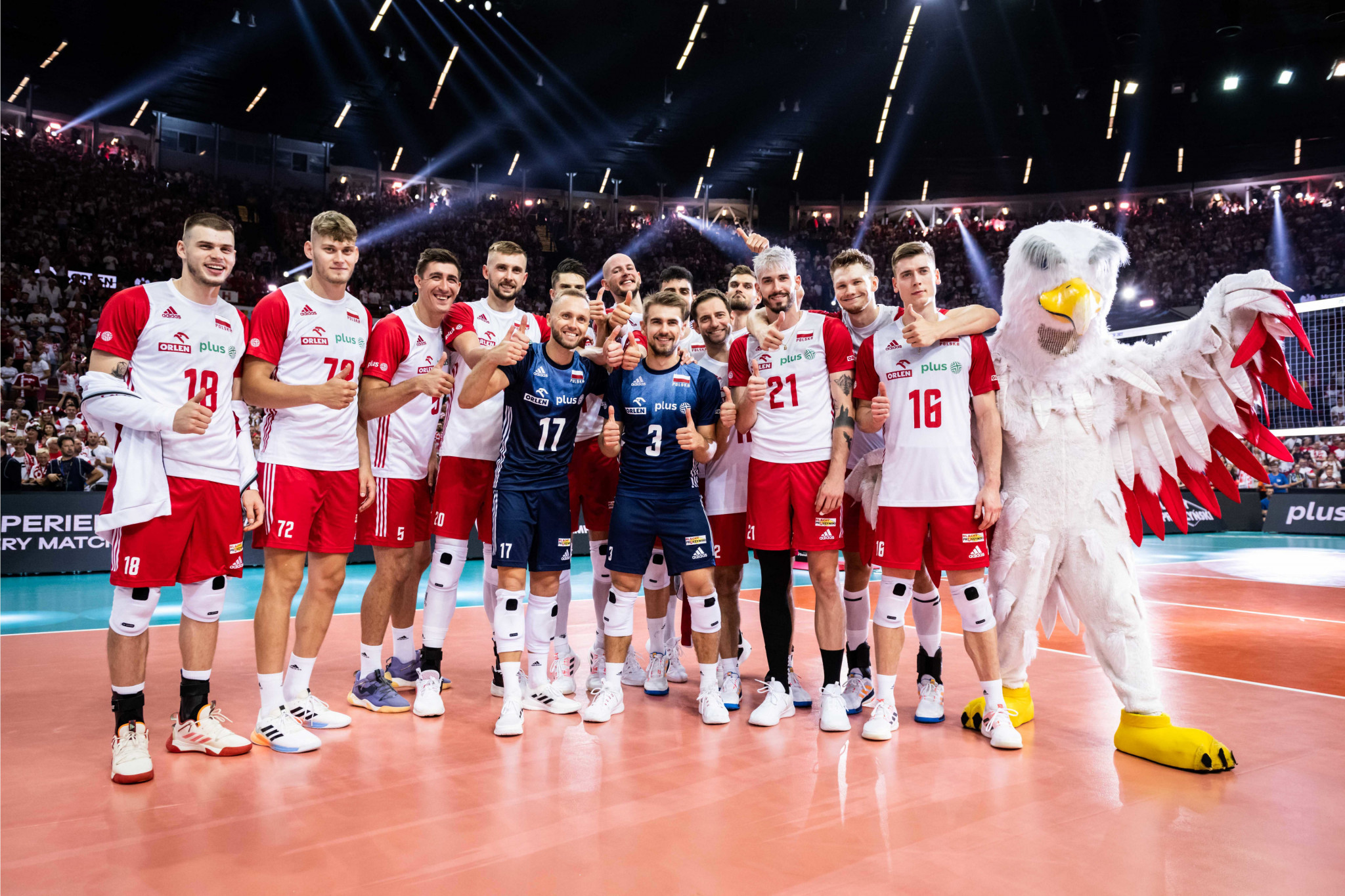 Defending champions Poland made a winning start versus Bulgaria ©Volleyball World