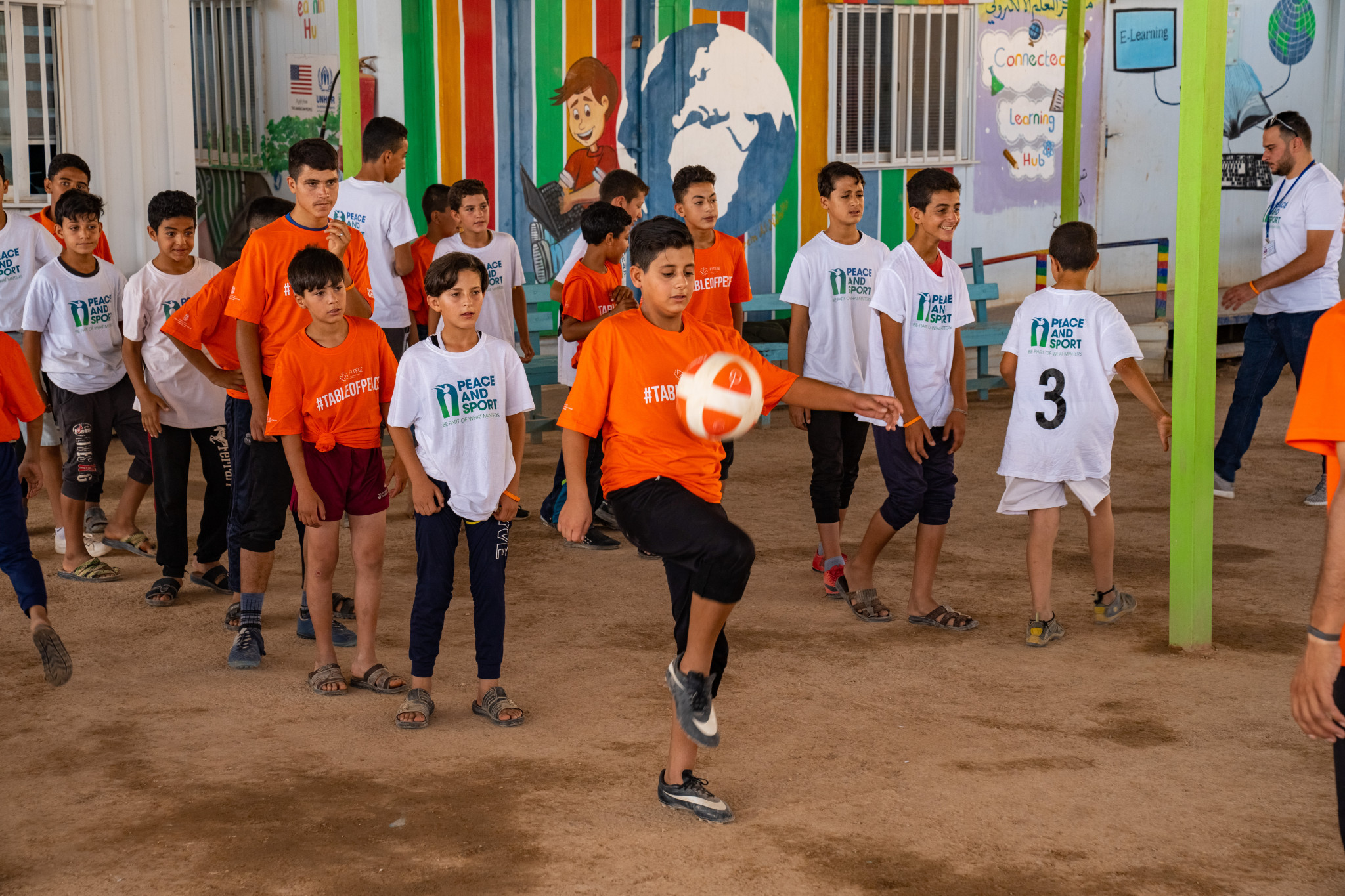 Young refugees went through drills to learn the basics of teqall ©FITEQ