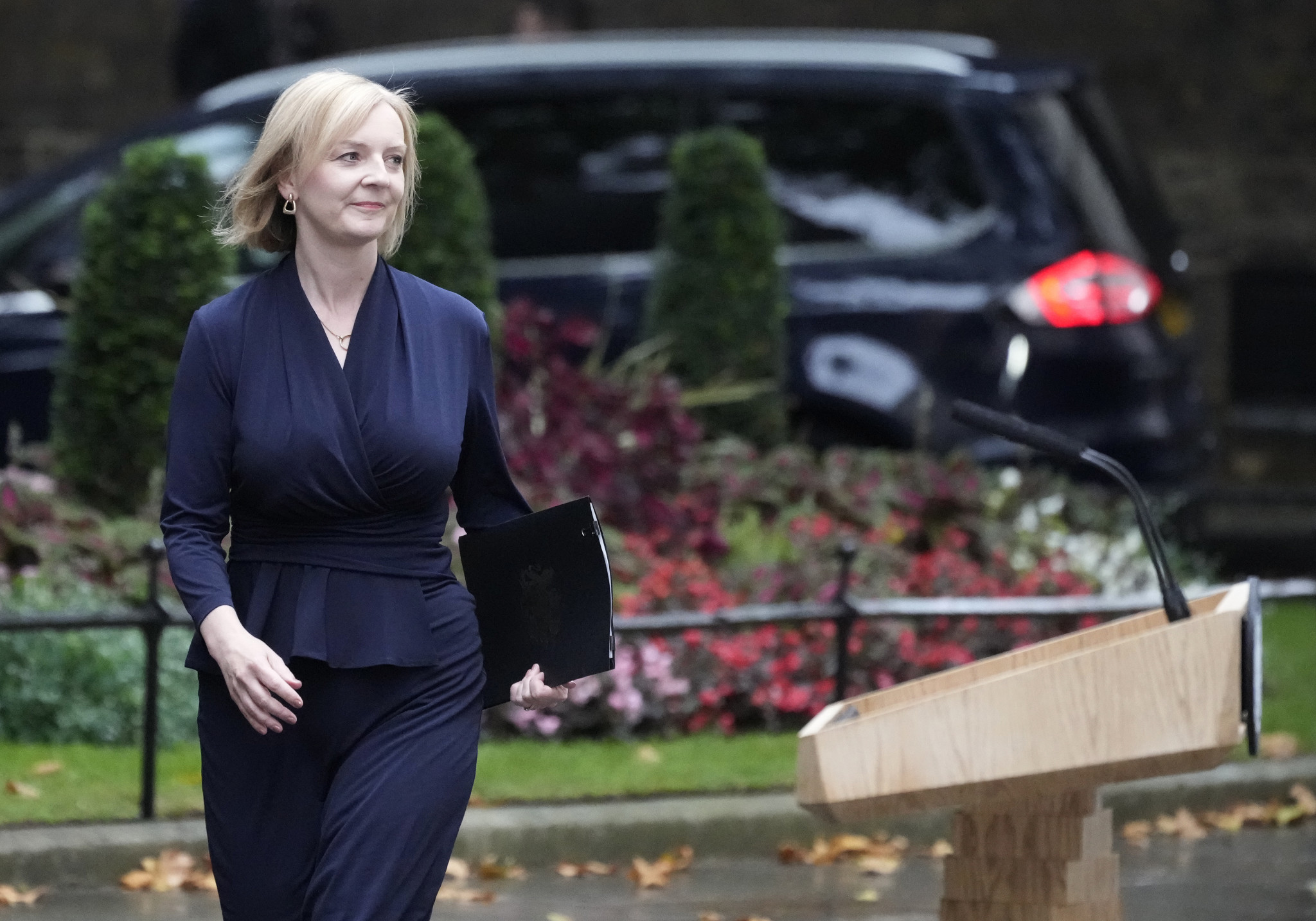 New British Prime Minister Liz Truss does not appear the particularly sporty type according to our columnist ©Getty Images