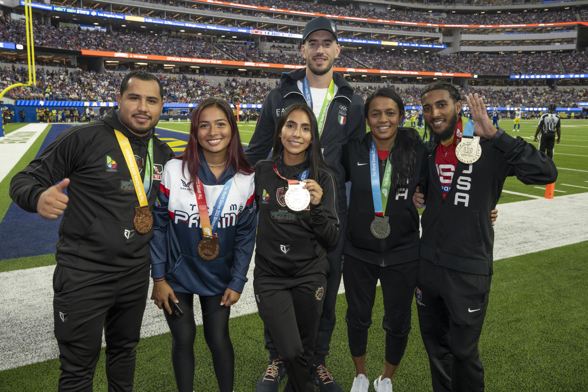 World Games flag football medallists honoured at season-opening NFL game