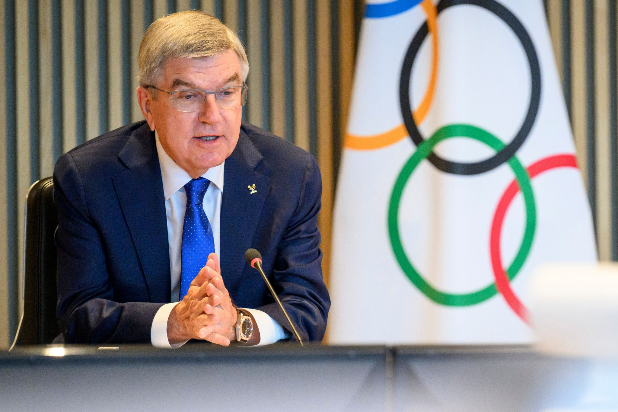IOC President Thomas Bach has hinted that Russian athletes could be allowed to complete if they do not support the war ©IOC