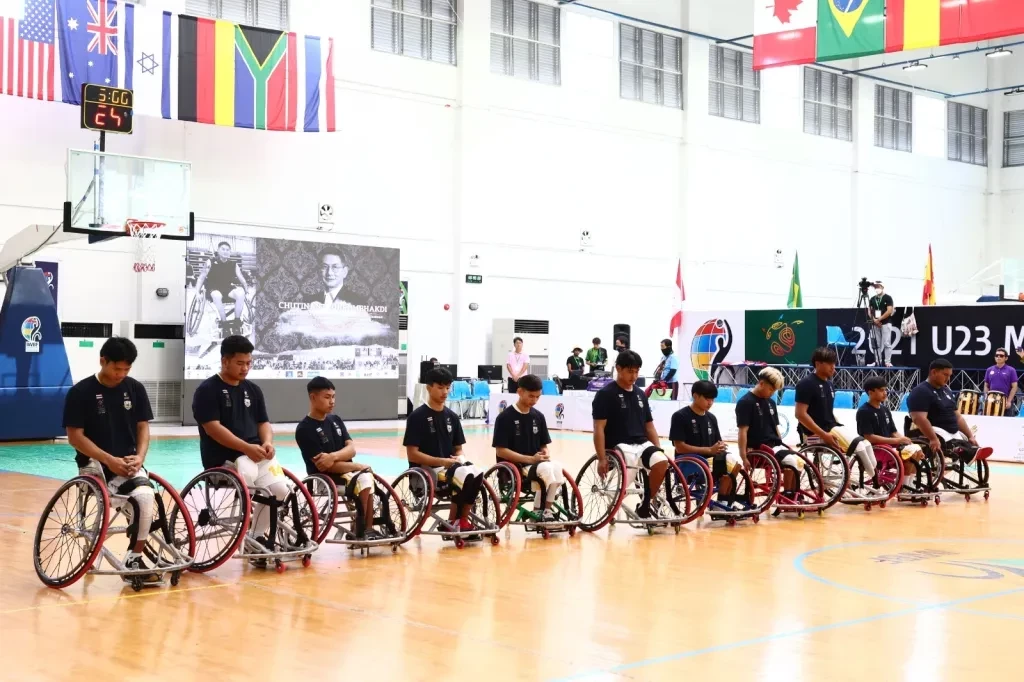 The Thailand wheelchair basketball team paid tribute to Chutinant Bhirombhakdi with a moment's silence ©IWBF