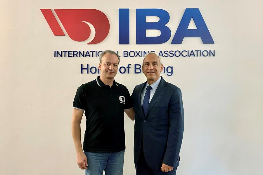 FIDE President Arkady Dvorkovich, left, met with IBA Ad Interim George Yerolimpos ©IBA