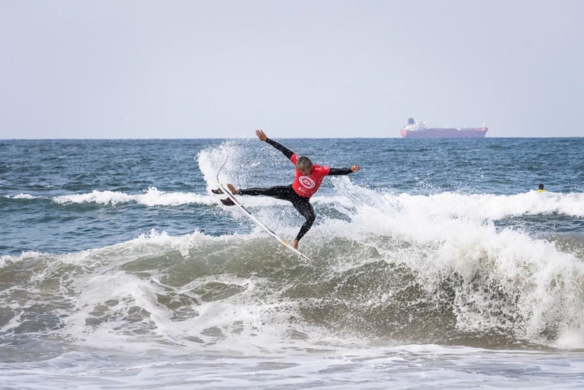Olympic silver medallist Igarashi sets pace at ISA World Surfing Games
