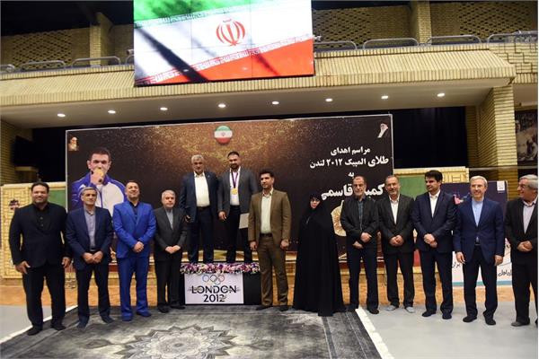 Iranian wrestler Ghasemi finally receives London 2012 gold medal
