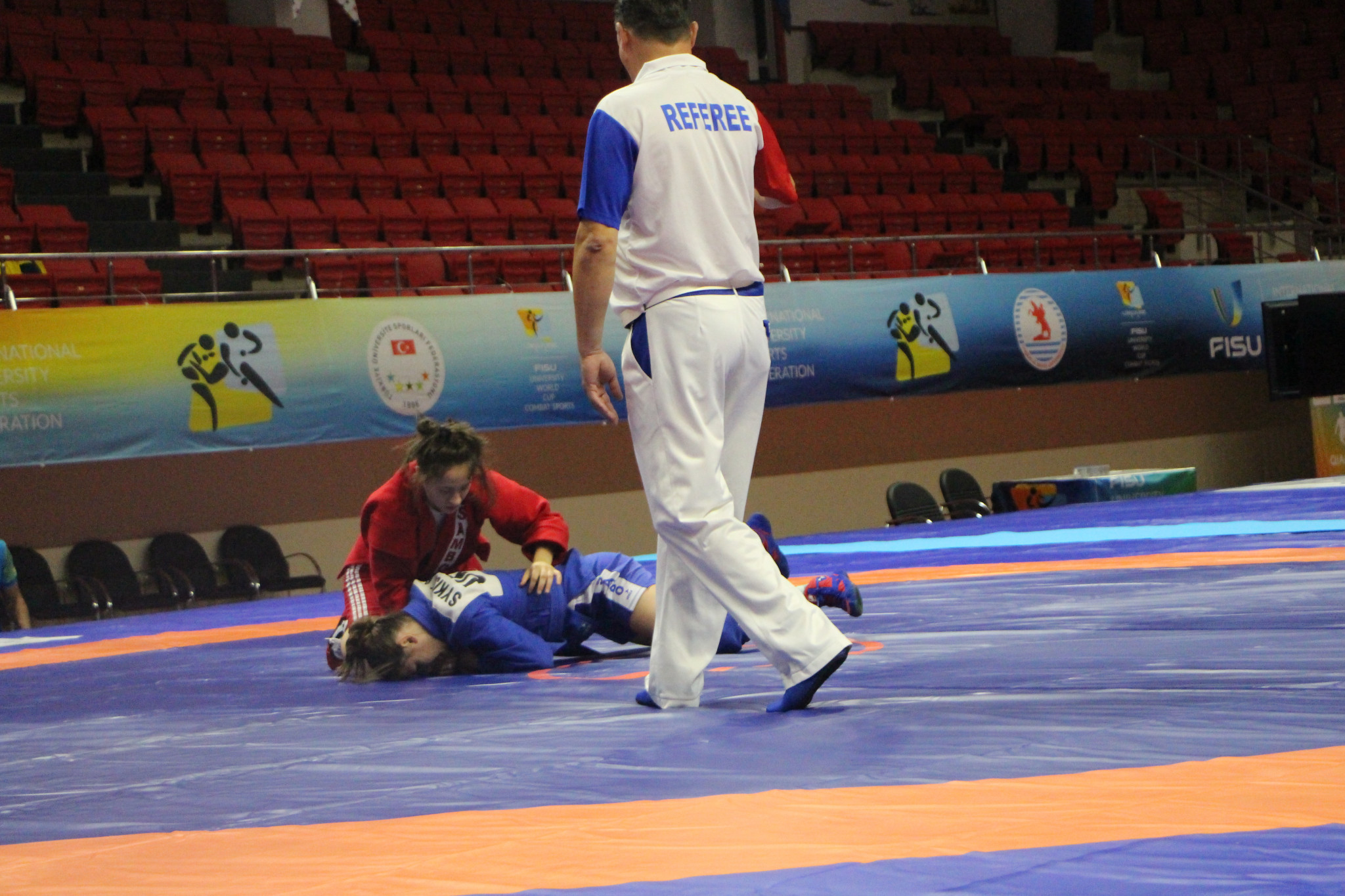 Turkey claimed two titles on home soil in sambo today ©FISU