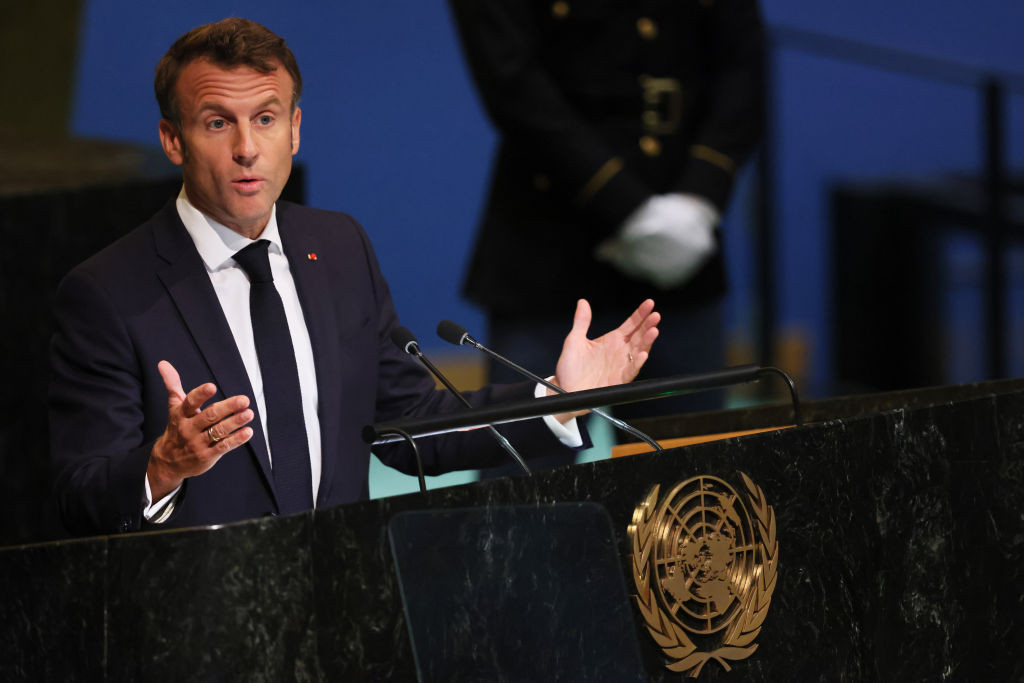 French President Macron to meet Paris 2024 construction authorities over safety