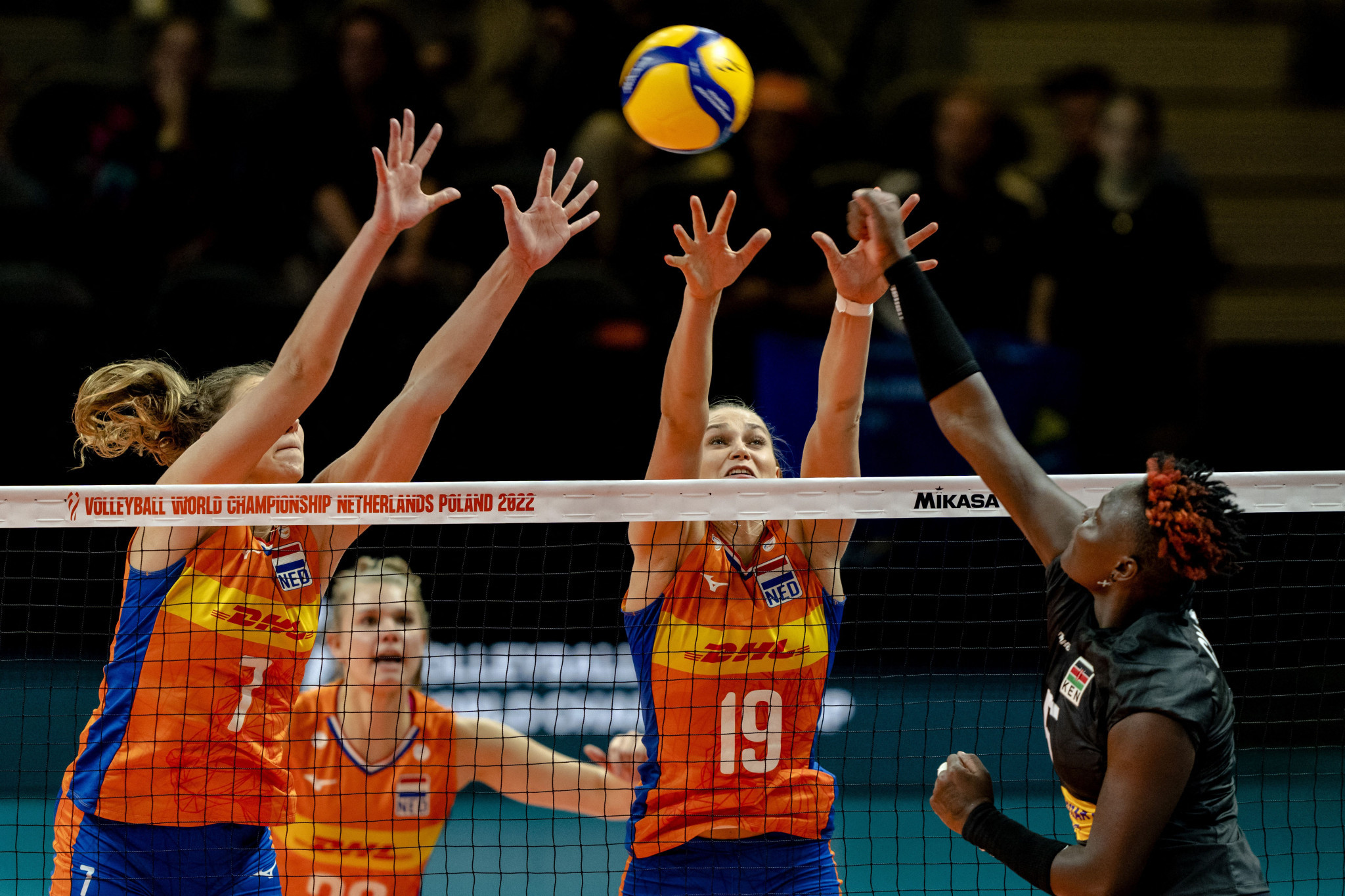 Hosts secure comfortable wins on opening day of Women's World Volleyball Championship