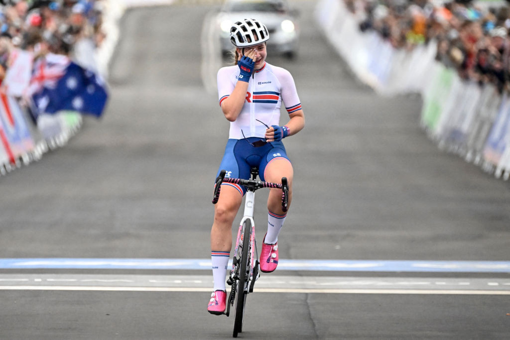 Britain's Zoe Backstedt celebrates after a runaway win in the junior women's road race at the UCI World Road Championships in Wollongong - meaning she retained her title on her 18th birthday  ©Getty Images