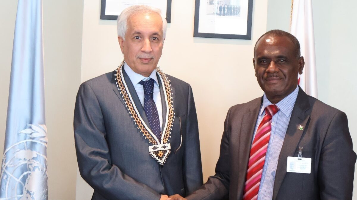 Solomon Islands Minister for Foreign Affairs and External Trade Jeremiah Manele, right, met Qatari counterpart Sultan Bin Saad Al Muraikhi in New York ©Solomon Islands Government