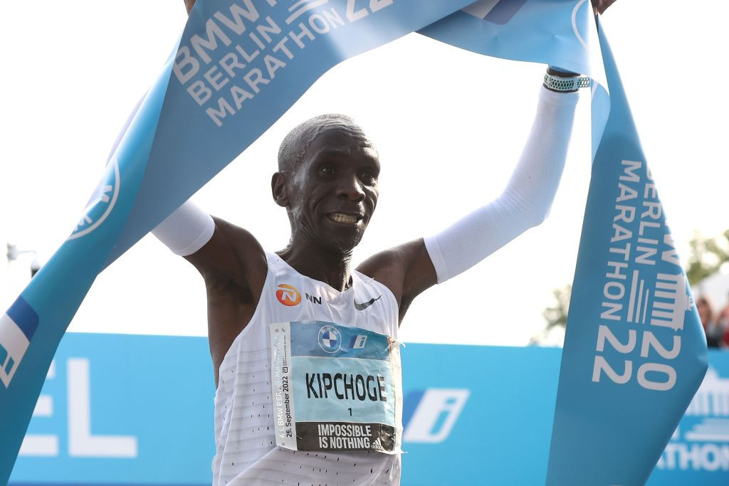 Eliud Kipchoge broke his own marathon record by 30 seconds in Berlin yesterday at the age of 37 - after convincing his mind to chill out ©Getty Images