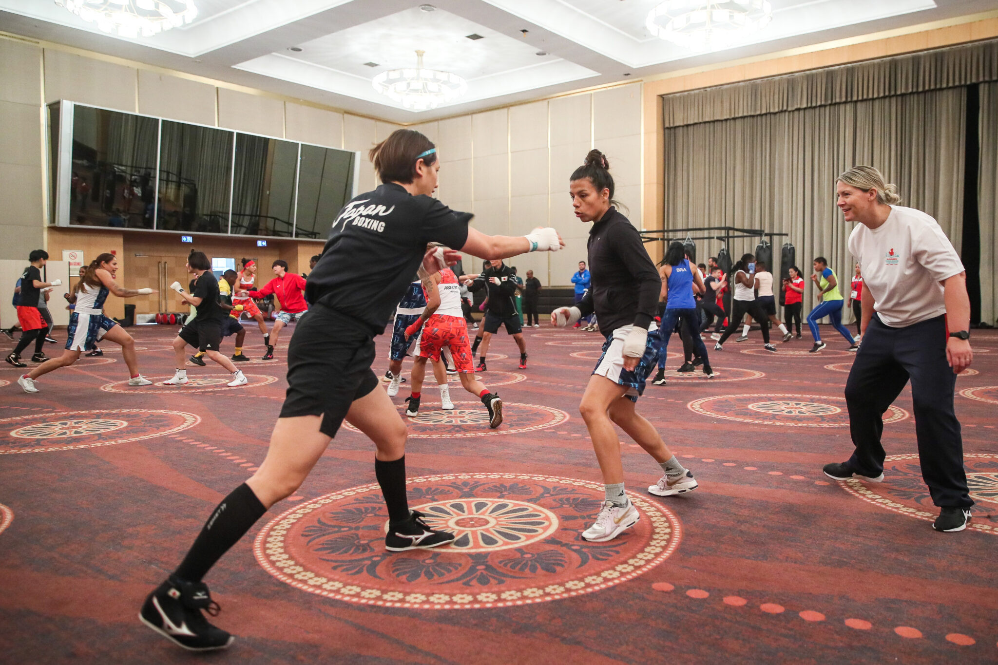 The IBA has a number of initiatives designed at helping female boxers ©IBA