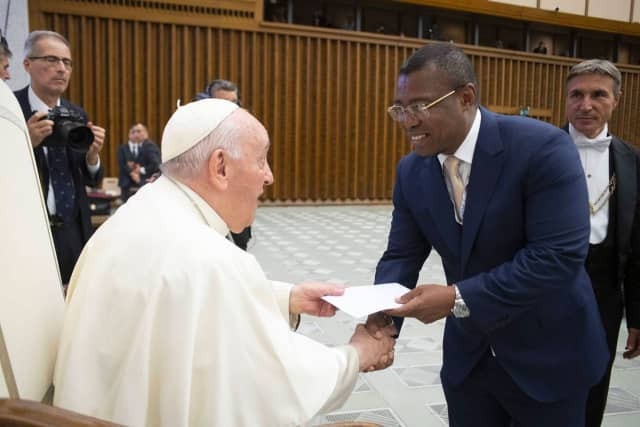 AJU President Siteny Randrianasolo-Niaiko called Pope Francis a "great leader" and praised his sporting message ©IJF