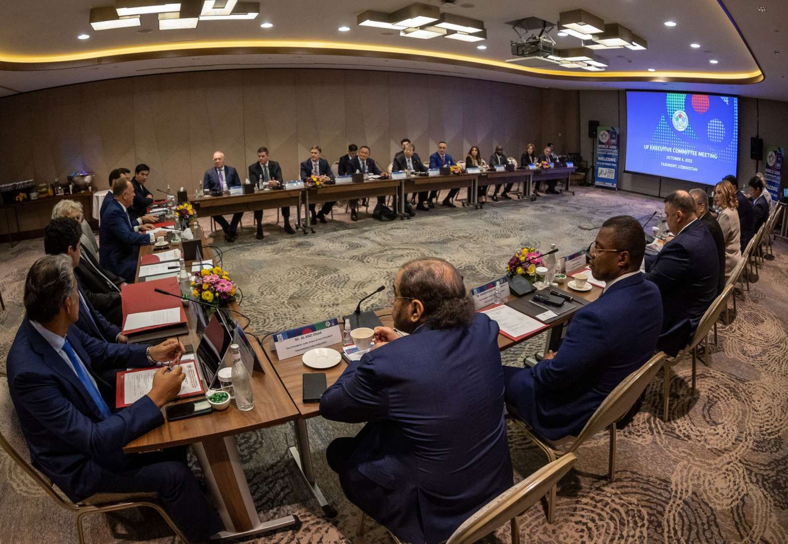 The Executive Committee heard addresses from representatives of judo's continental federations, including recently appointed European Judo Union President László Tóth ©IJF