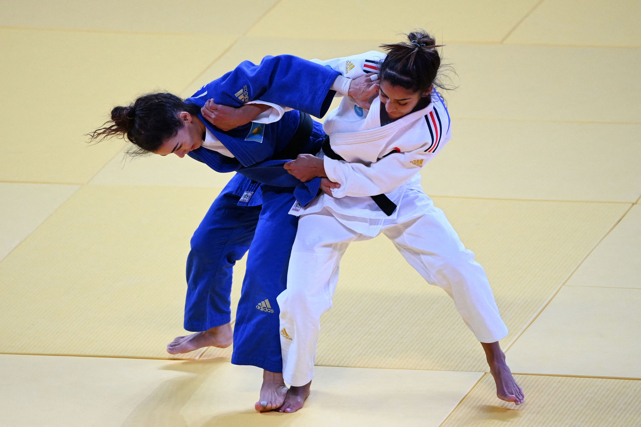 French double European champion Shirine Boukli, right, suffered a crushing early defeat in the women's under-48-kilograms competition ©Getty Images