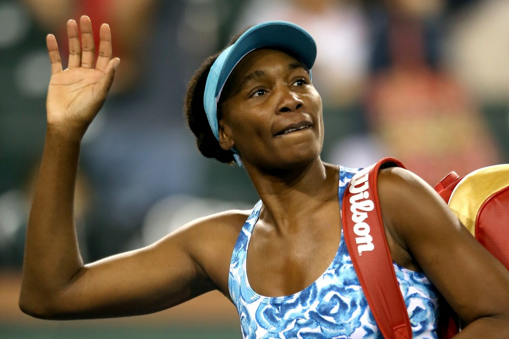Venus Williams beaten on return to Indian Wells as sister Serena progresses