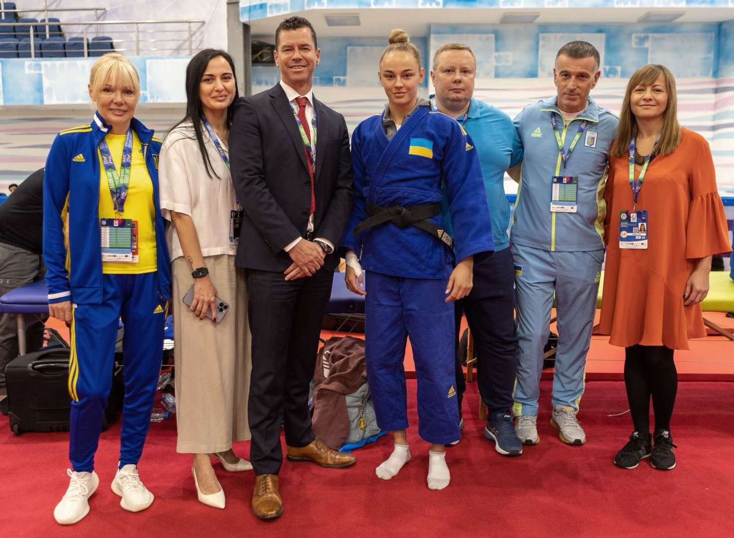 IOC sports director McConnell congratulates IJF for refugee participation in Tashkent
