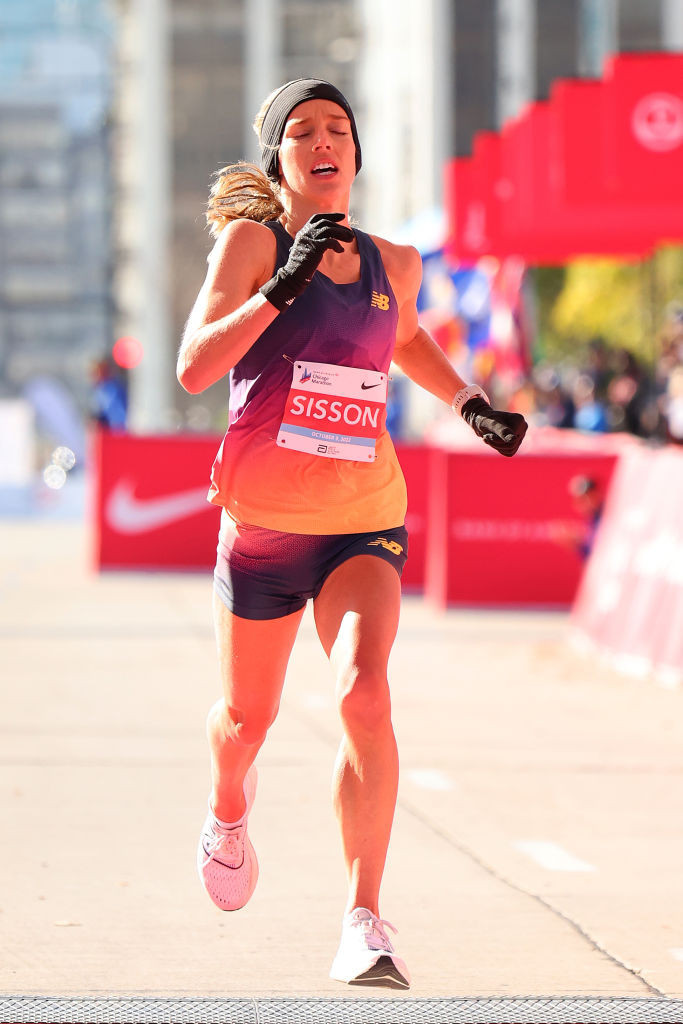 Tokyo Olympic 10,000m finalist and home runner Emily Sisson was the second woman home at the Chicago Marathon, breaking the national record of 2:19:12 set by Keira d’Amato earlier this year as she finished in 2:18:29 ©Getty Images