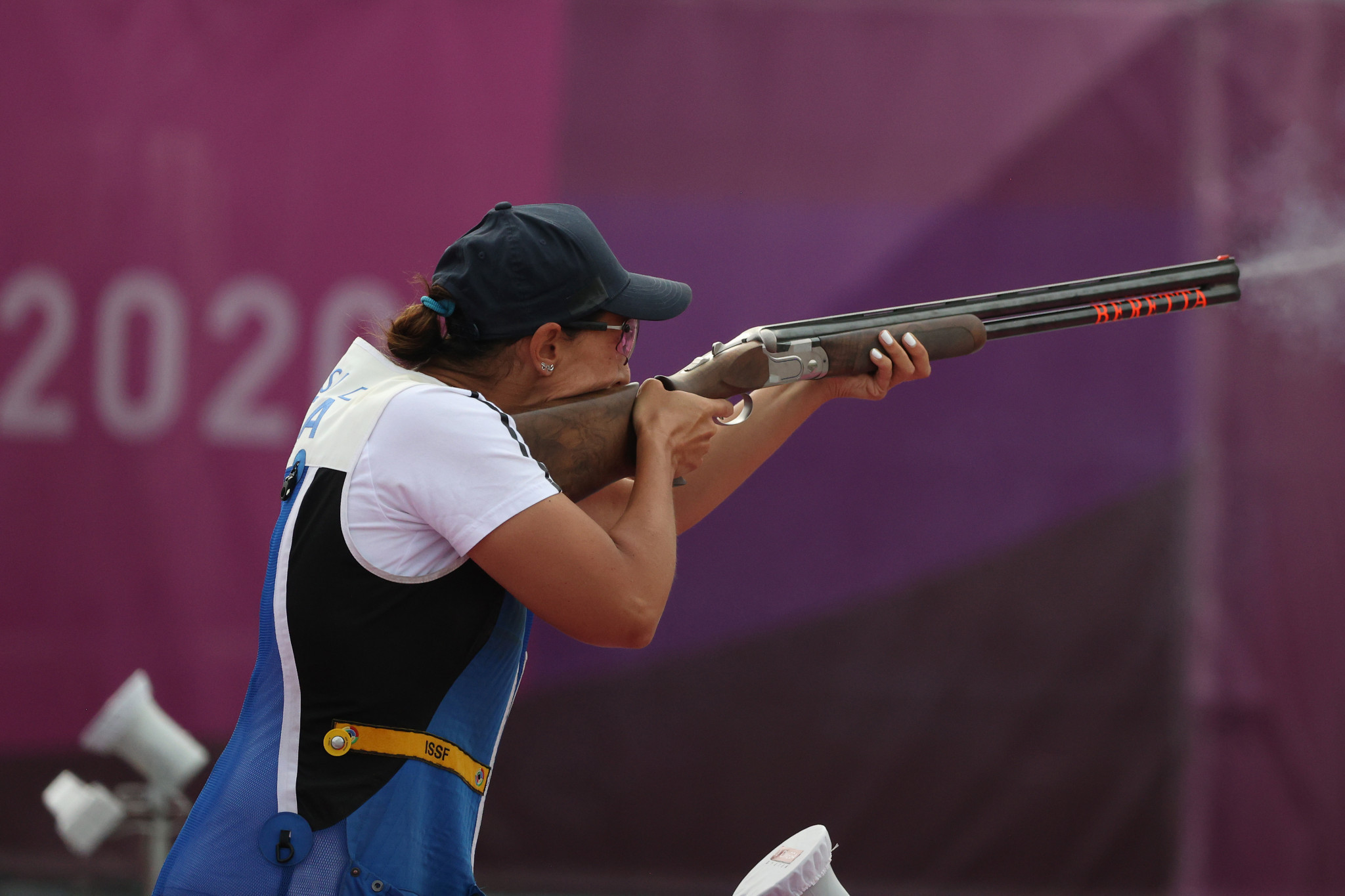 Diana Bacosi earned individual gold and mixed team skeet silver for Italy in Osijek ©Getty Images
