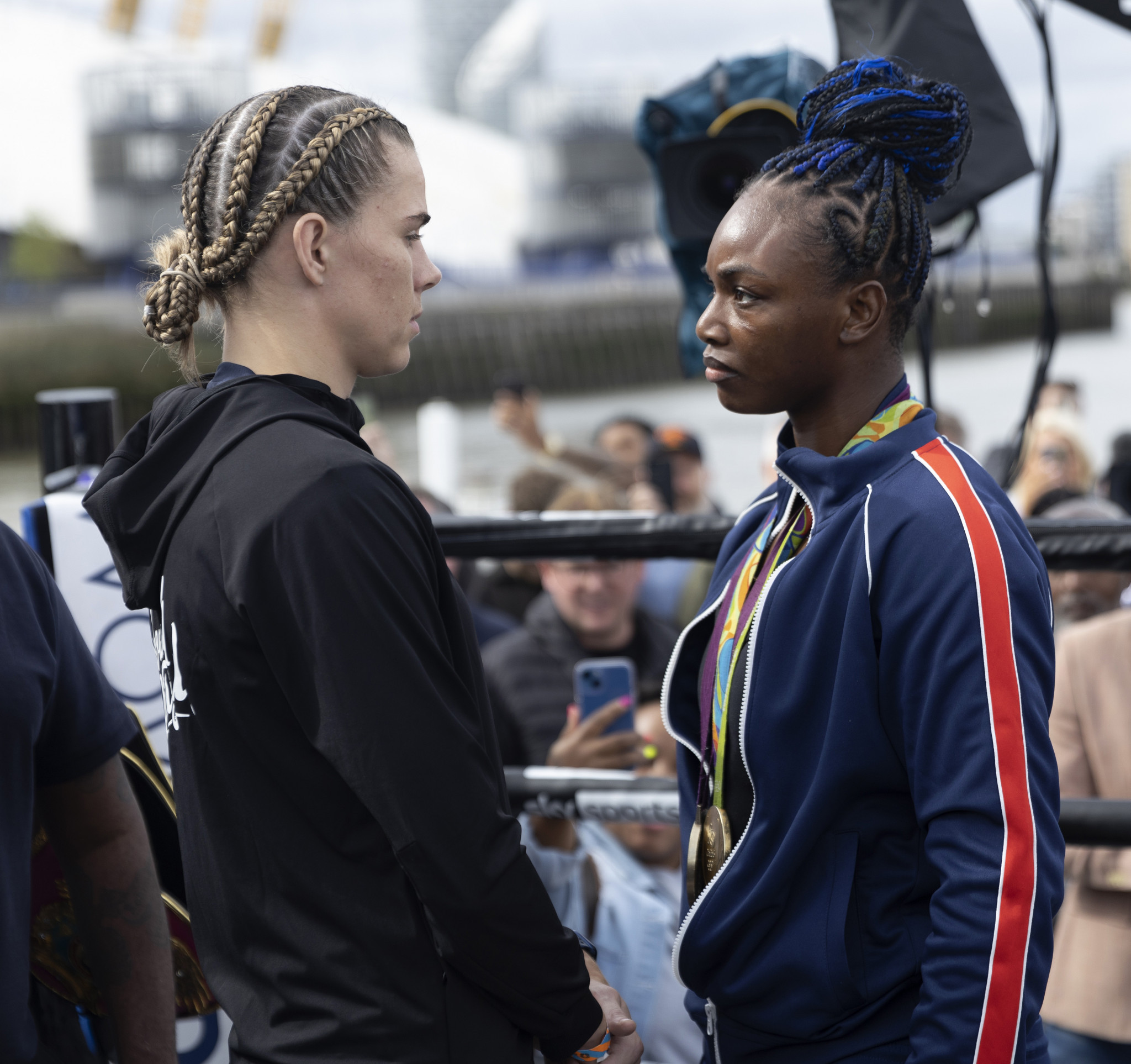 Savannah Marshall, left, and Claressa Shields are due to fight in a delayed world title fight this weekend ©Getty Images