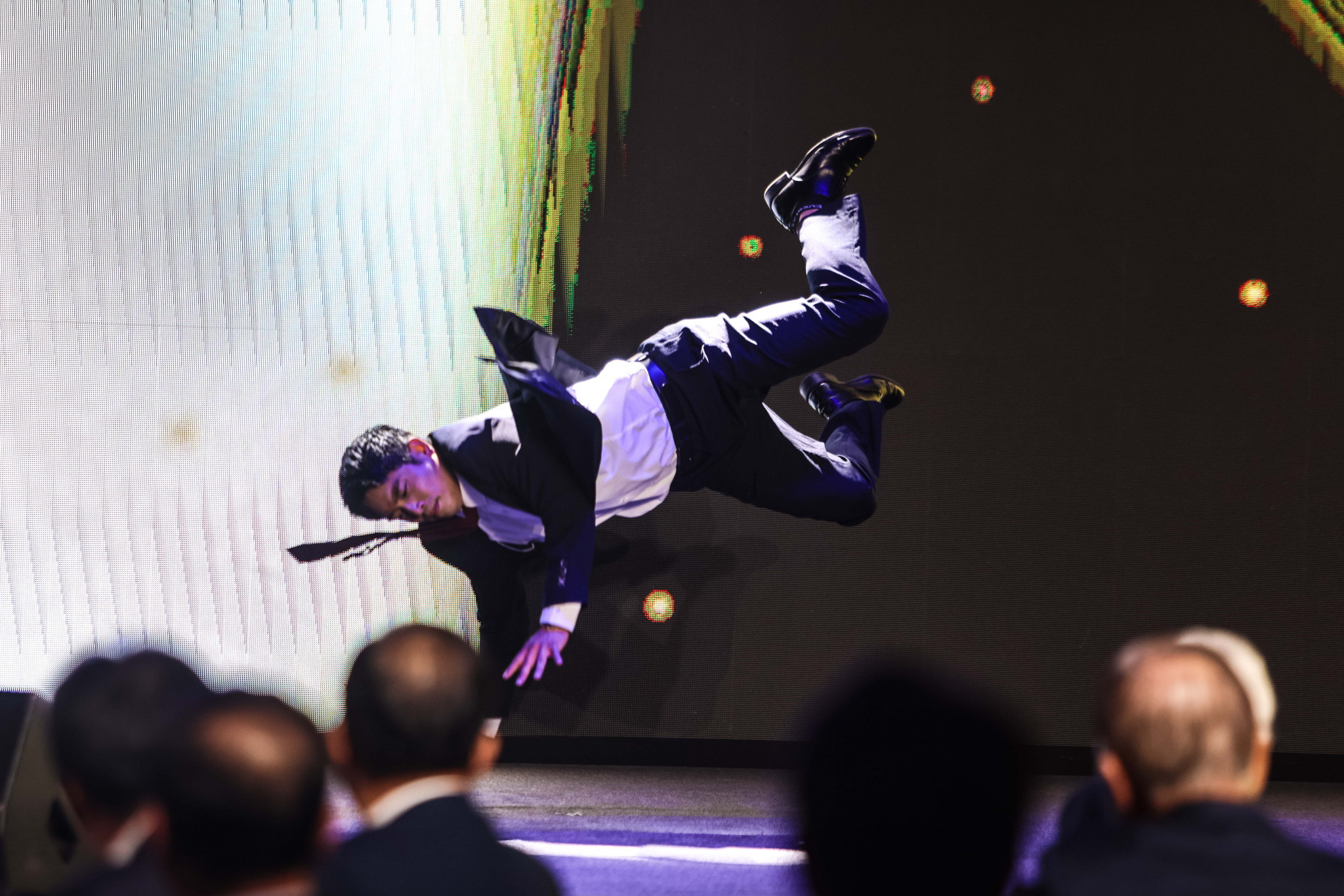 Among the performances on the night included break dancers and K-pop band ©ANOC