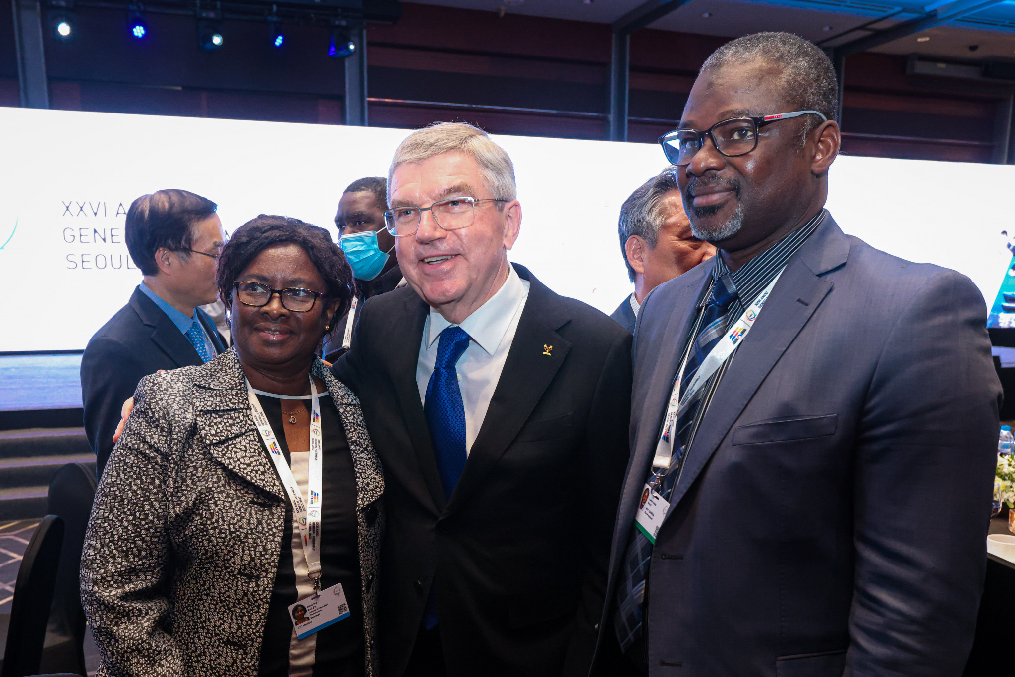 Several National Olympic Commmittee representatives were keen to get a picture with Bach ©ANOC