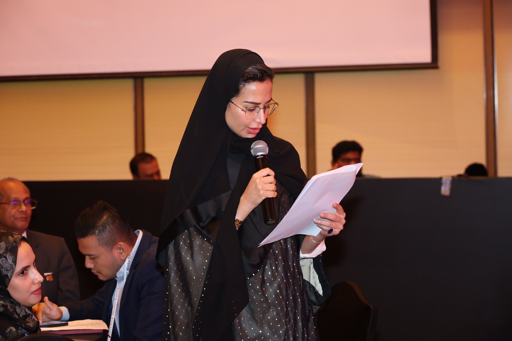 A member of each group presented the three main points that they had discussed to the panel ©OCA