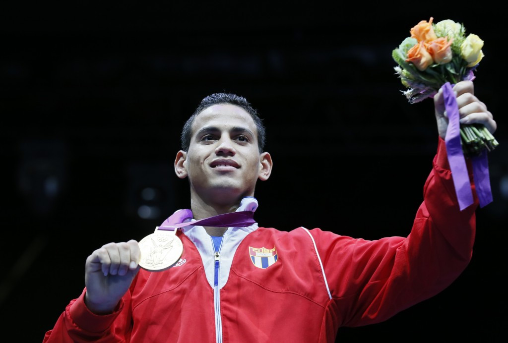 London 2012 gold medallist Robeisy Ramirez fell to defeat