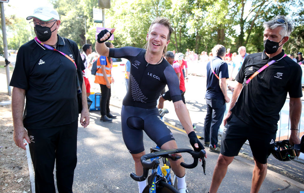New Zealand's Aaron Gate, pictured after winning the road race at the Birmingham 2022 Commonwealth Games, will shave off his celebrated mullet to raise funds for Movember ©Getty Images