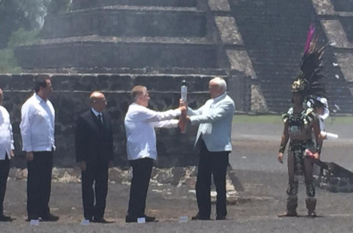 The Pan American Games Torch being lit in traditional fashion in Mexico ©COM