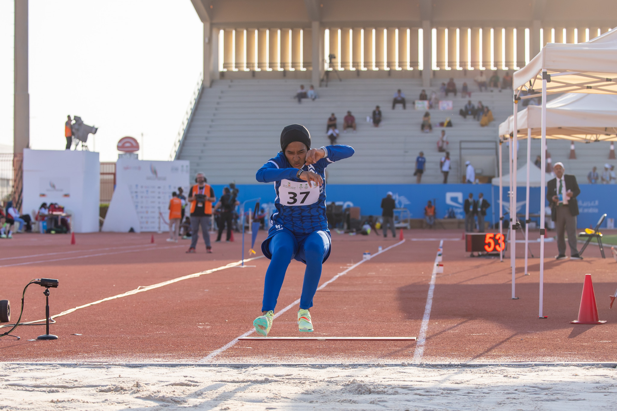 Female long jumpers took to the track at the Al-Riyadh Club ©Saudi Games